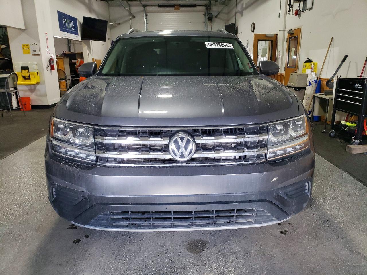 2018 Volkswagen Atlas - Image 5
