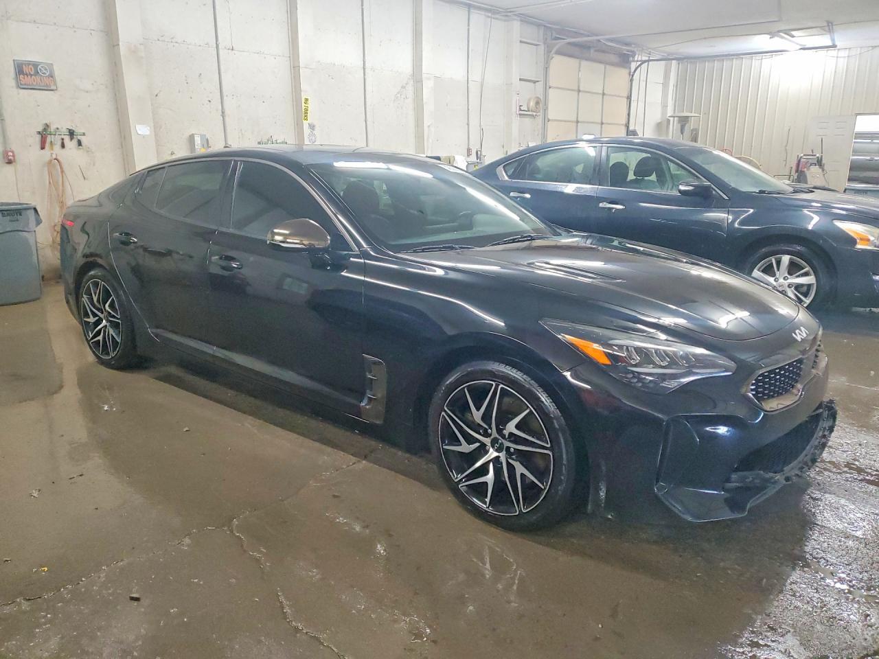 2022 Kia Stinger Gt-Line - Фото 4