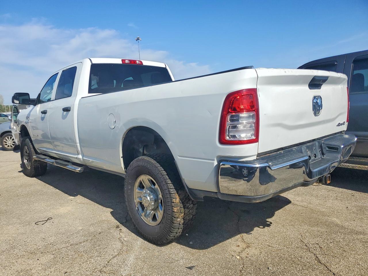 2020 Ram 2500 Tradesman - Фото 2
