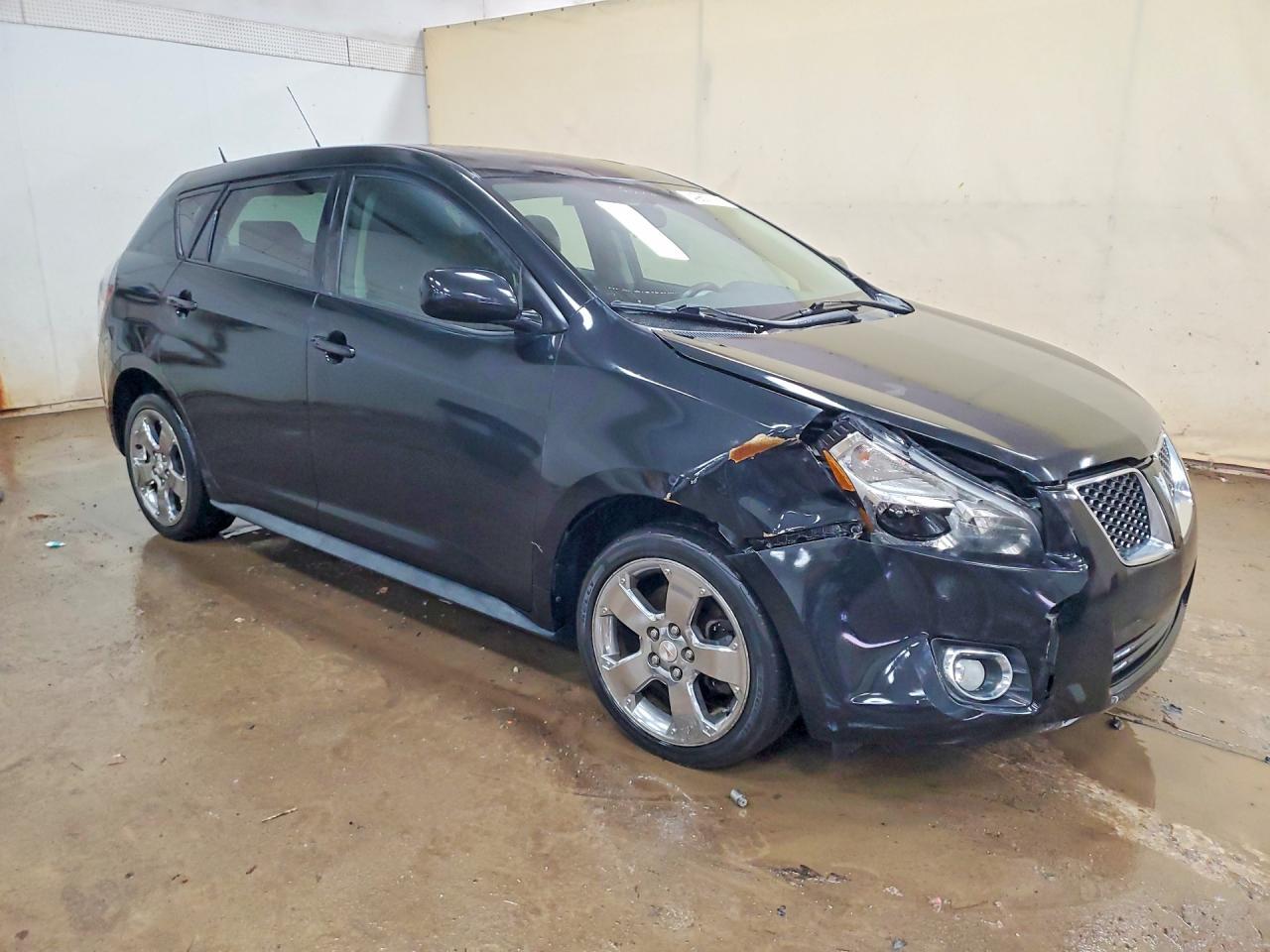 2010 Pontiac Vibe - Image 4