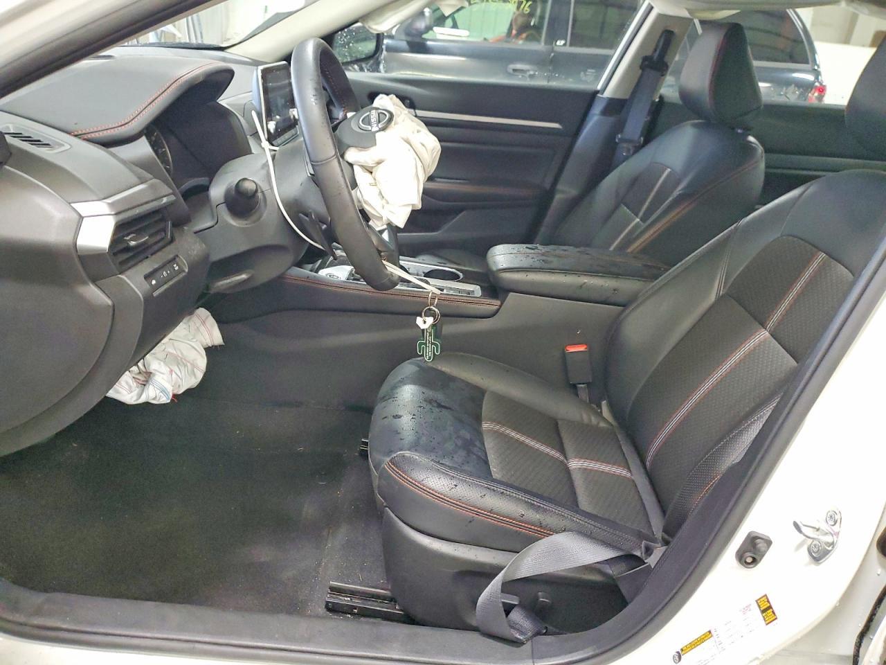 2024 Nissan Altima Sr - Image 7
