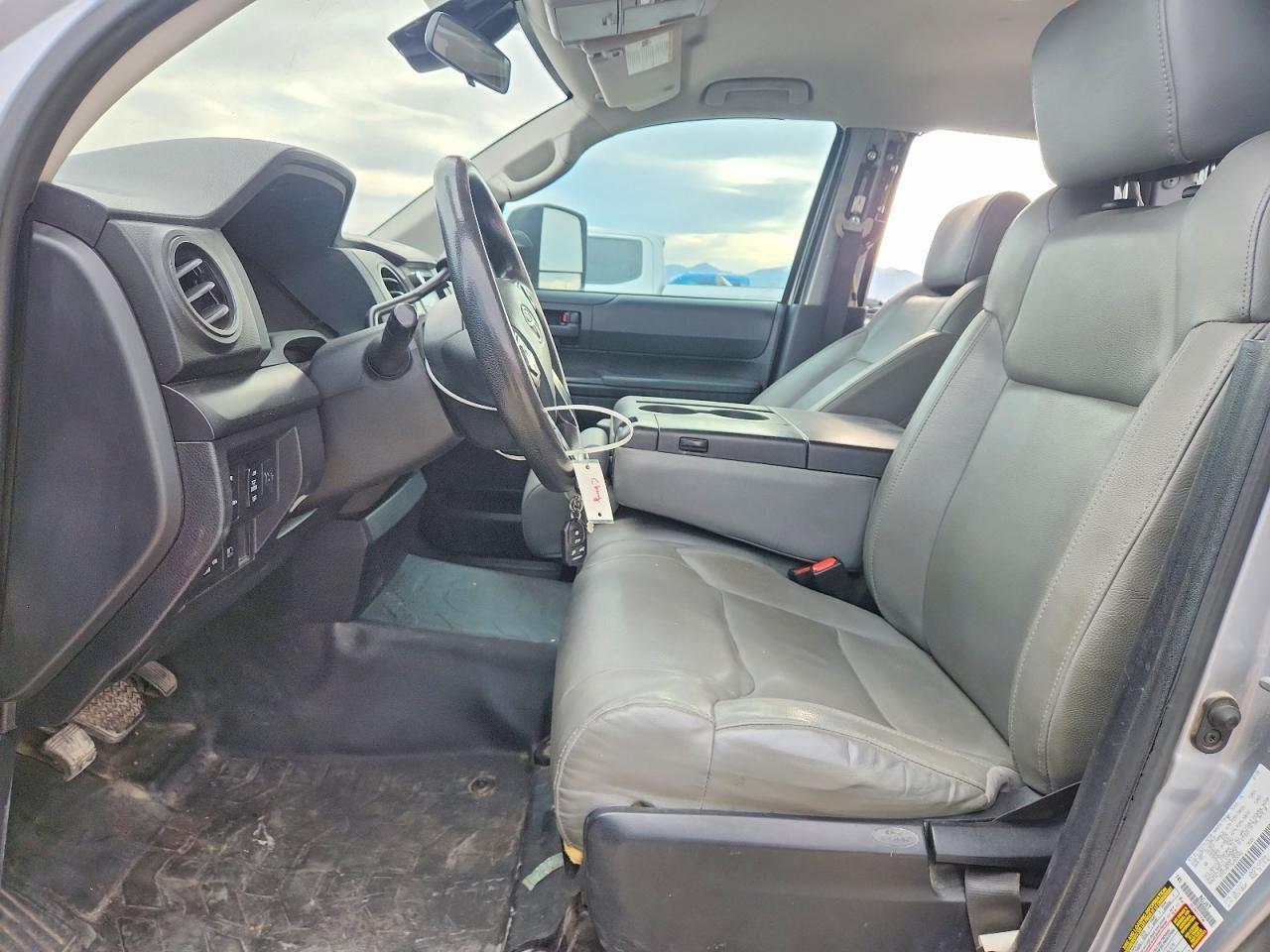 2020 Toyota Tundra Sr - Фото 7
