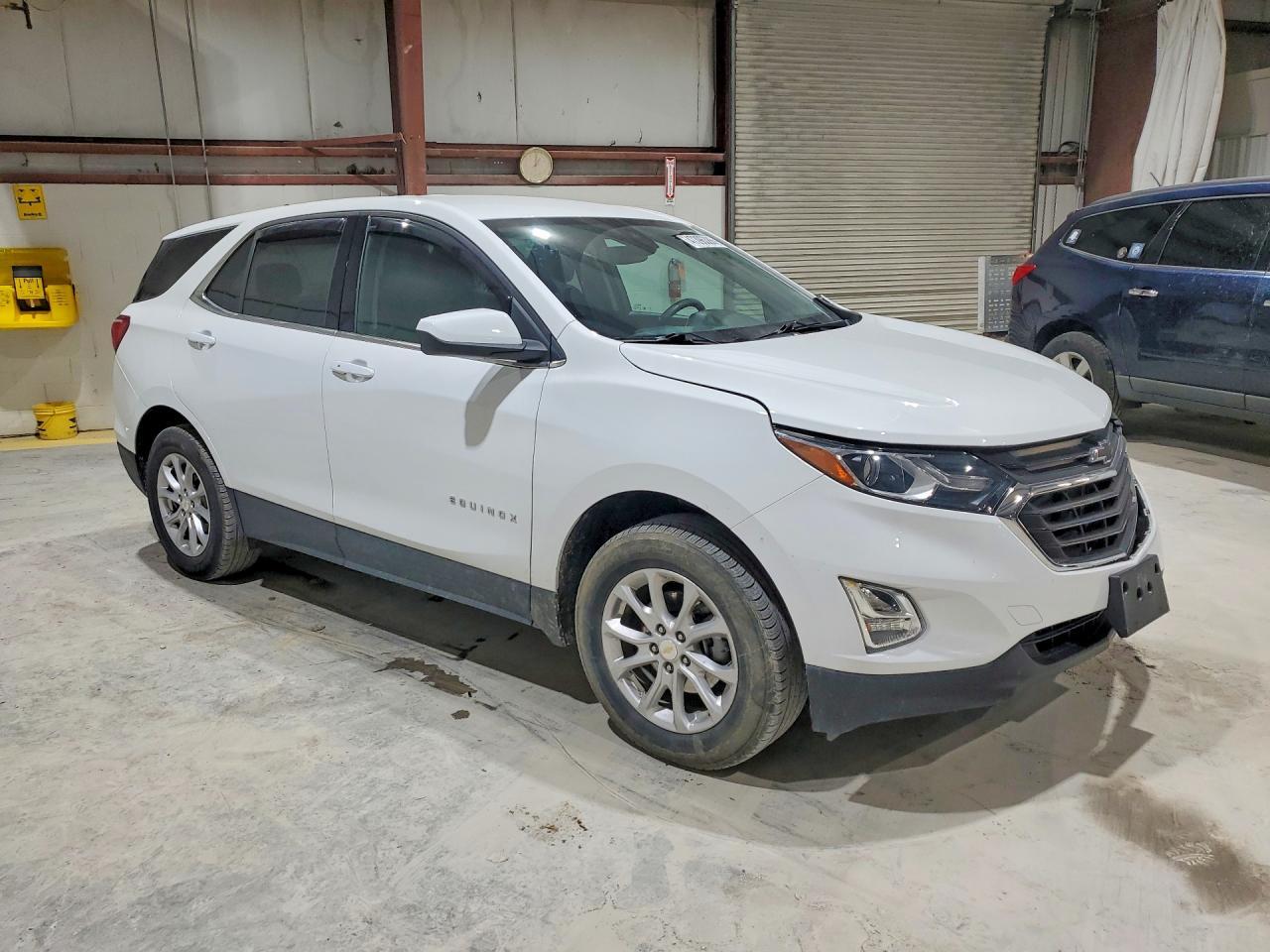 2020 Chevrolet Equinox Lt - Image 4