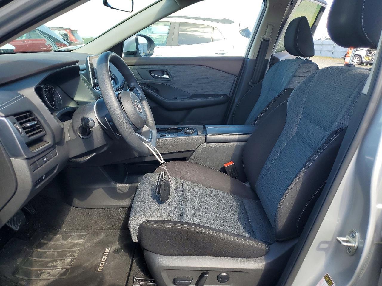 2023 Nissan Rogue Sv - Image 7