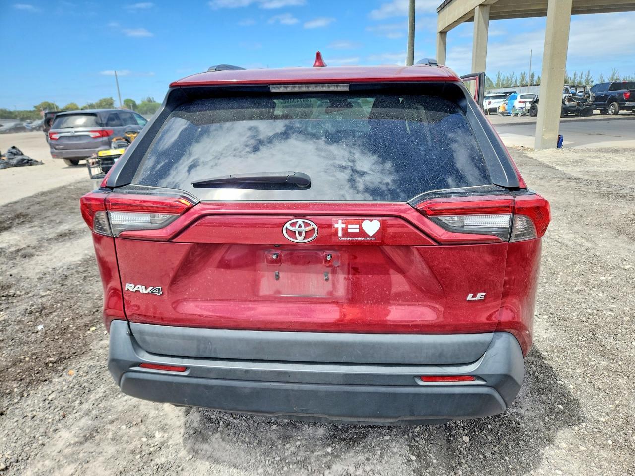 2019 Toyota Rav4 Le - Image 6