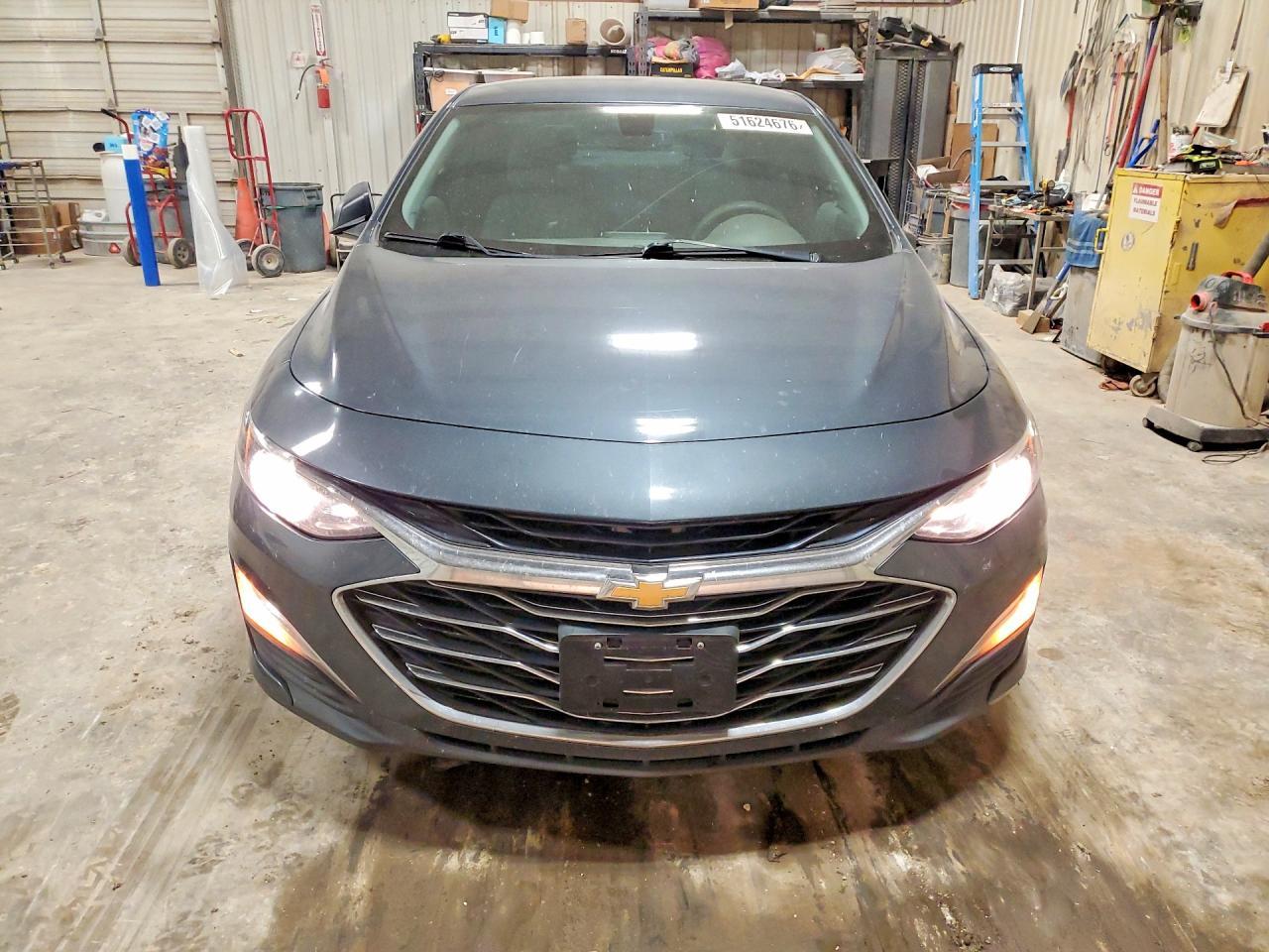 2020 Chevrolet Malibu Ls - Image 5