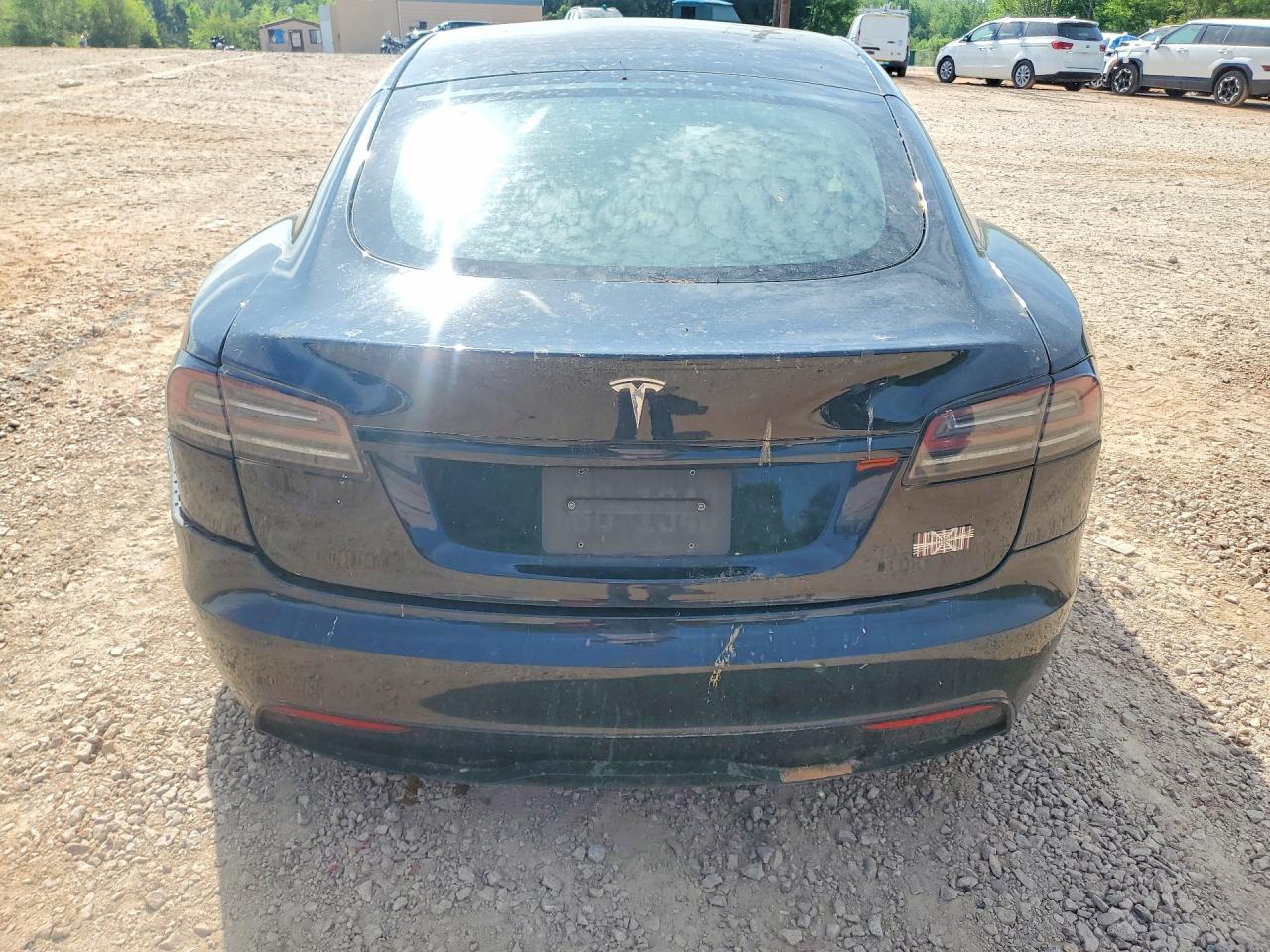 2022 Tesla Model S - Image 6