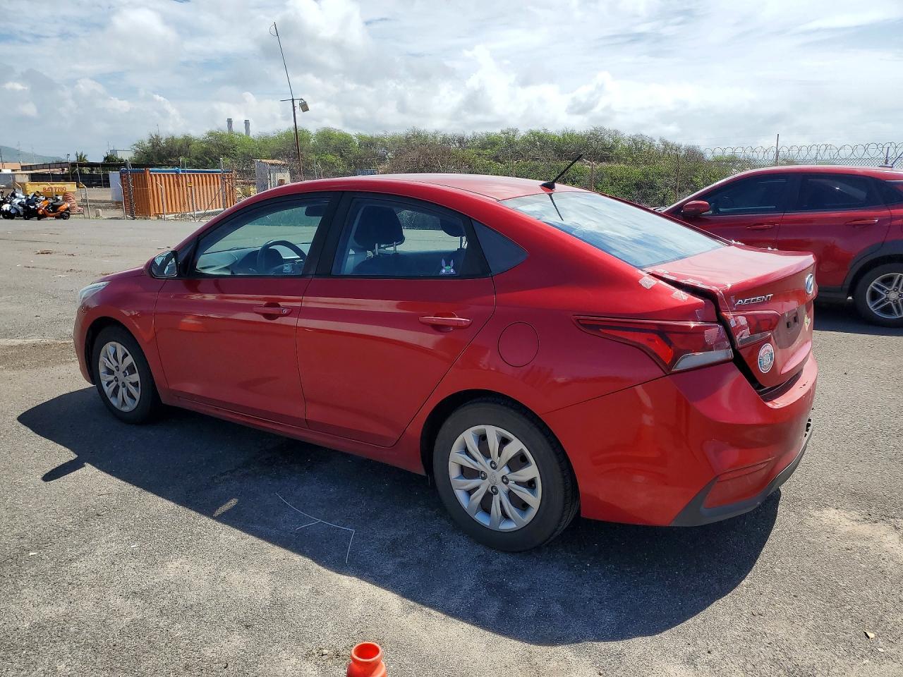 2019 Hyundai Accent Se - Image 2