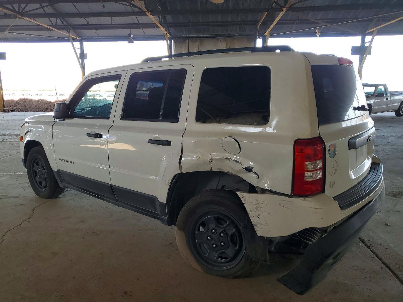 2015 Jeep Patriot Sport - Фото 2