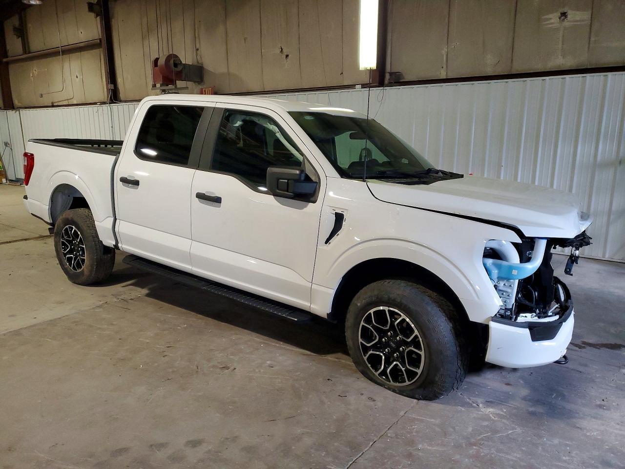 2023 Ford F150 Supercrew - Фото 4