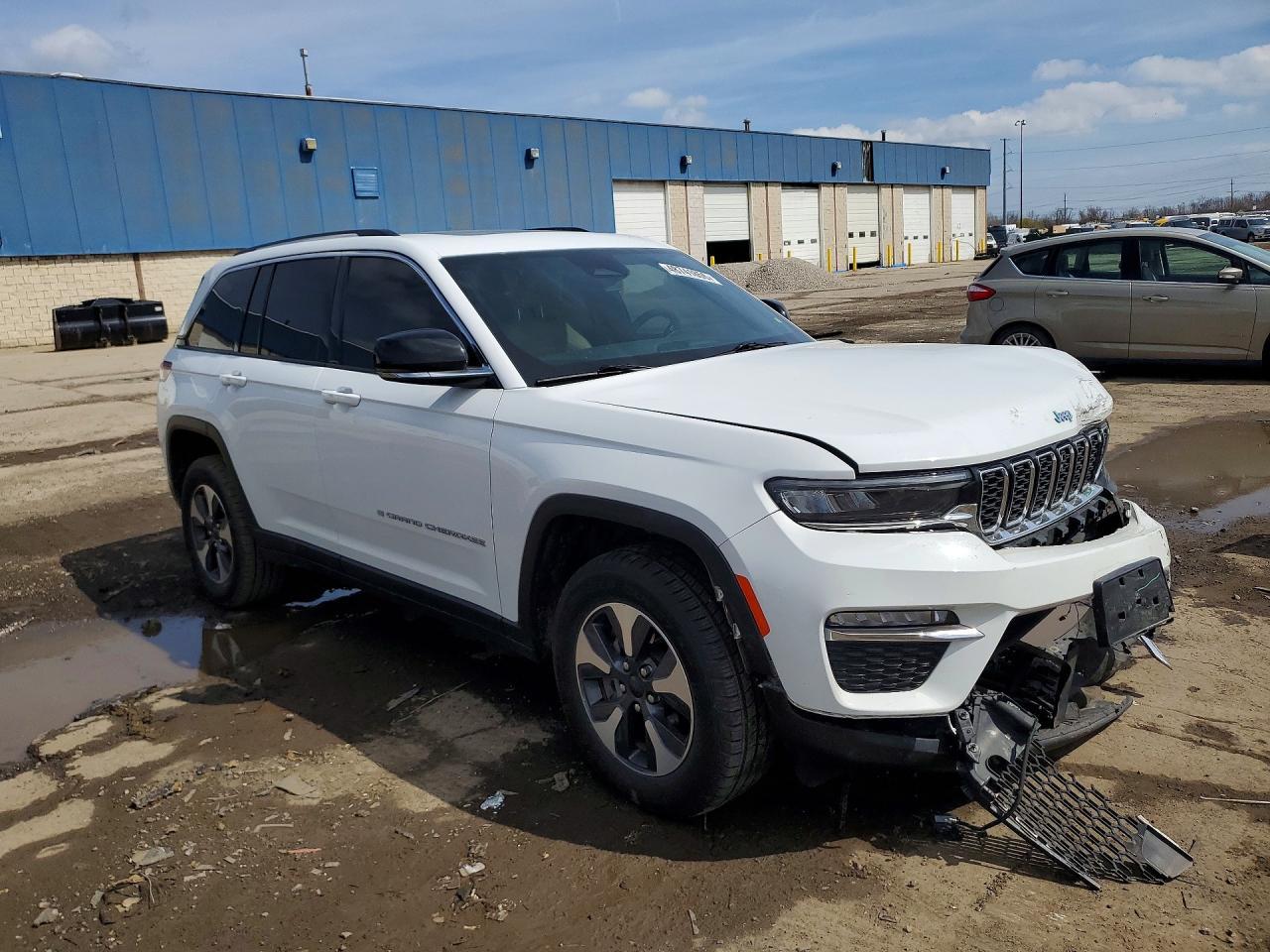 2022 Jeep Grand Cherokee Limited 4Xe - Фото 4