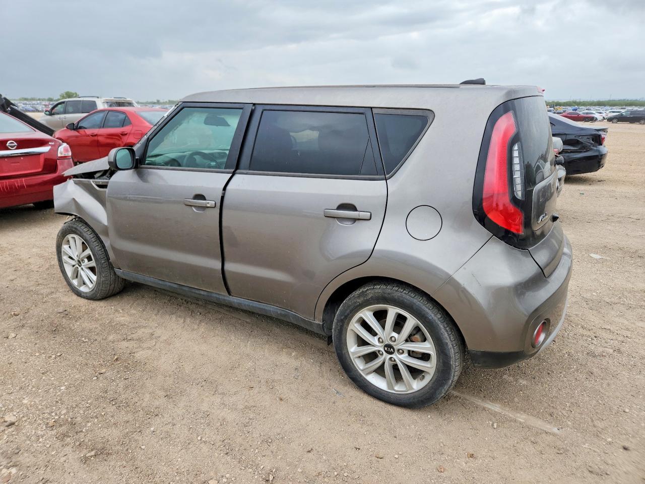 2018 Kia Soul + - Image 2