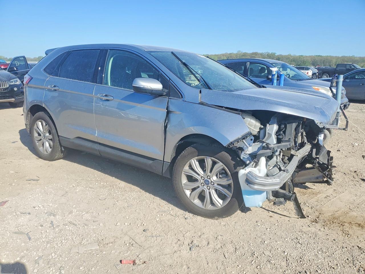 2022 Ford Edge Titanium - Фото 4
