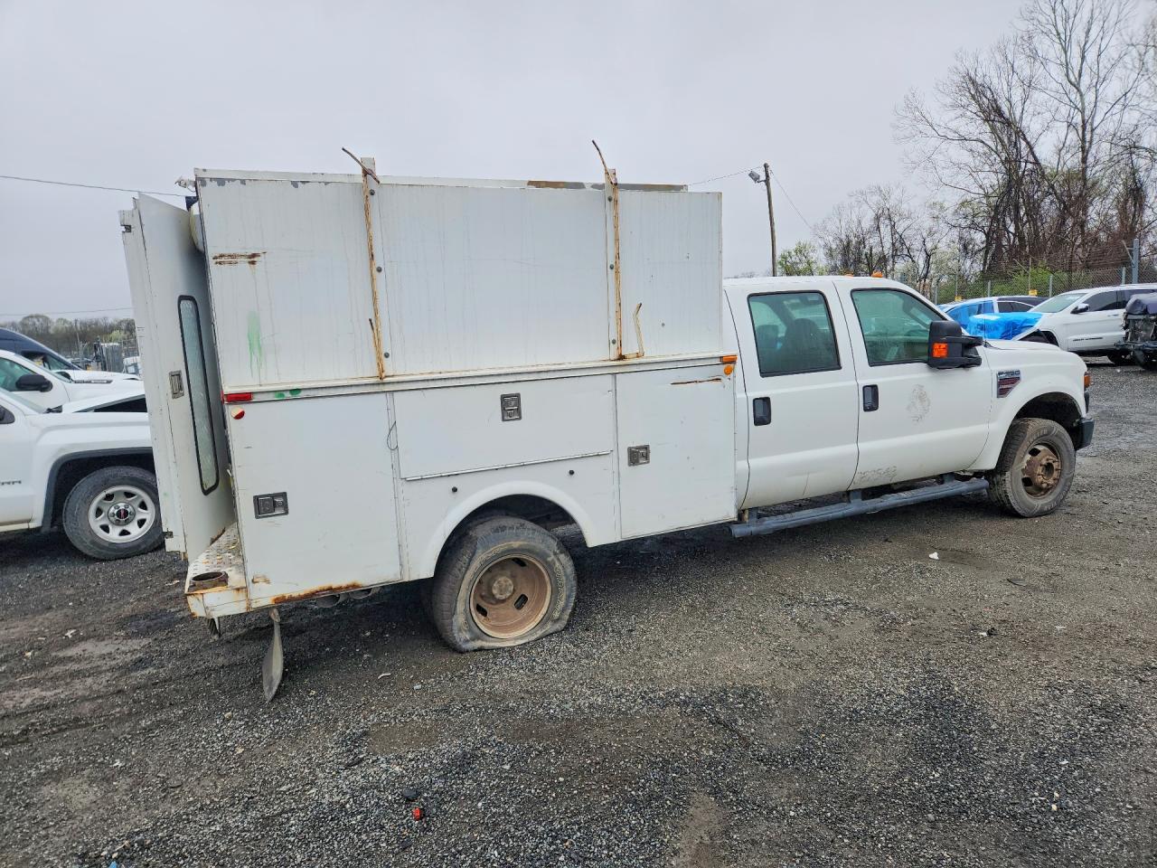 2008 Ford F350 Super Duty Utility / Service Truck - Фото 3
