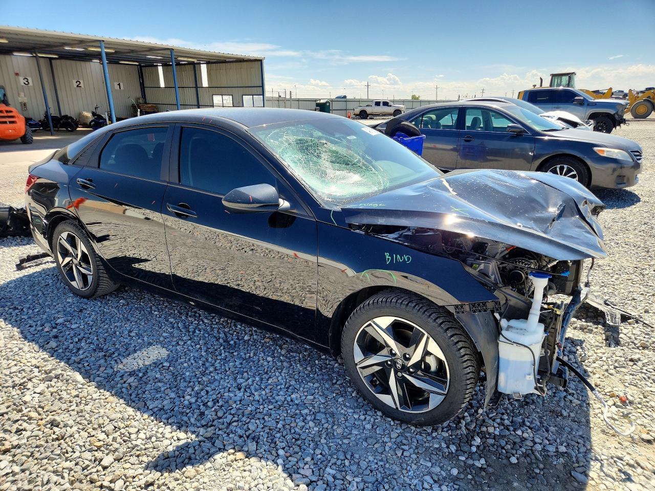 2023 Hyundai Elantra Sel - Фото 4