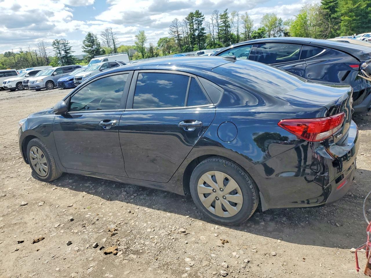 2019 Kia Rio S - Фото 2