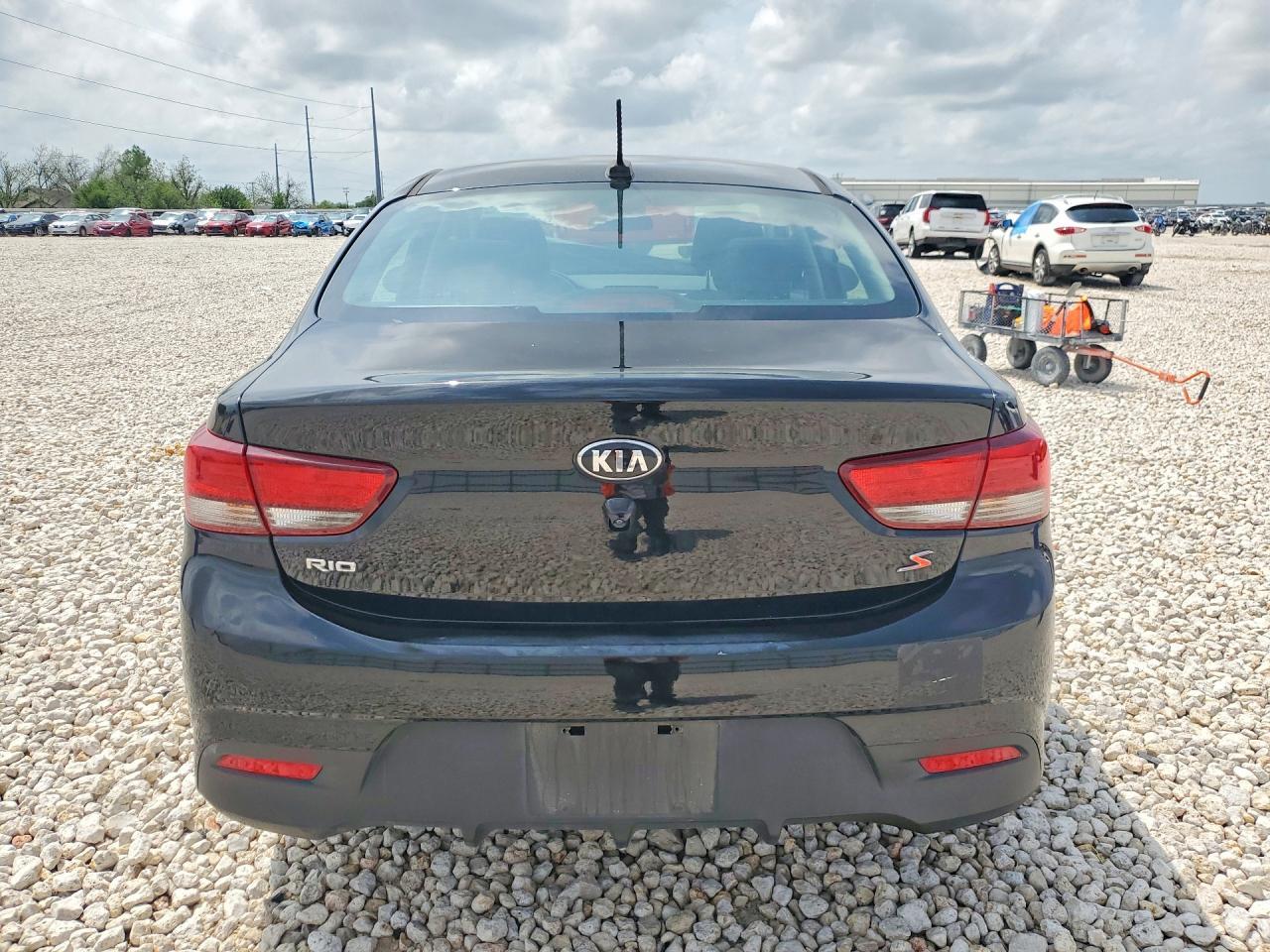 2019 Kia Rio S - Фото 6