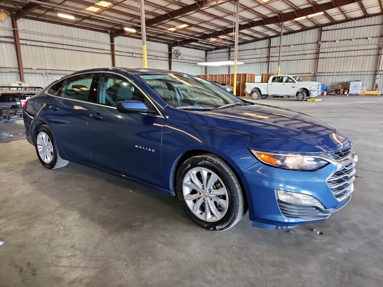 2025 Chevrolet Malibu Lt - Фото 4