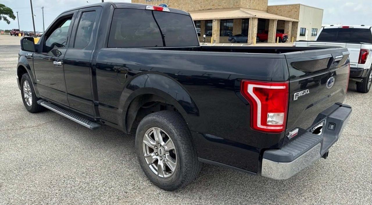 2015 Ford F150 Super Cab - Фото 3