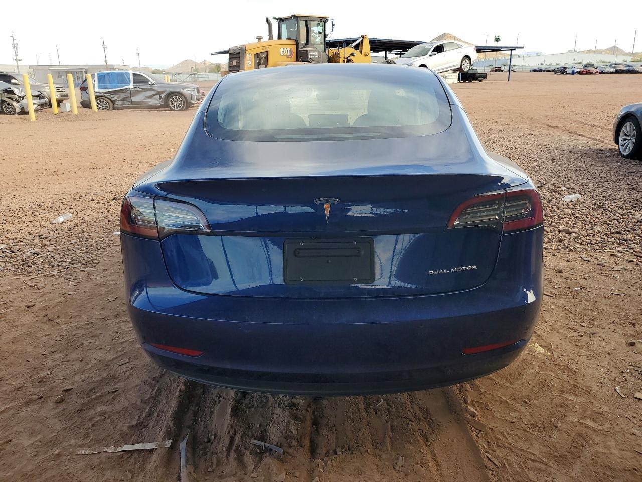 2019 Tesla Model 3 - Фото 6