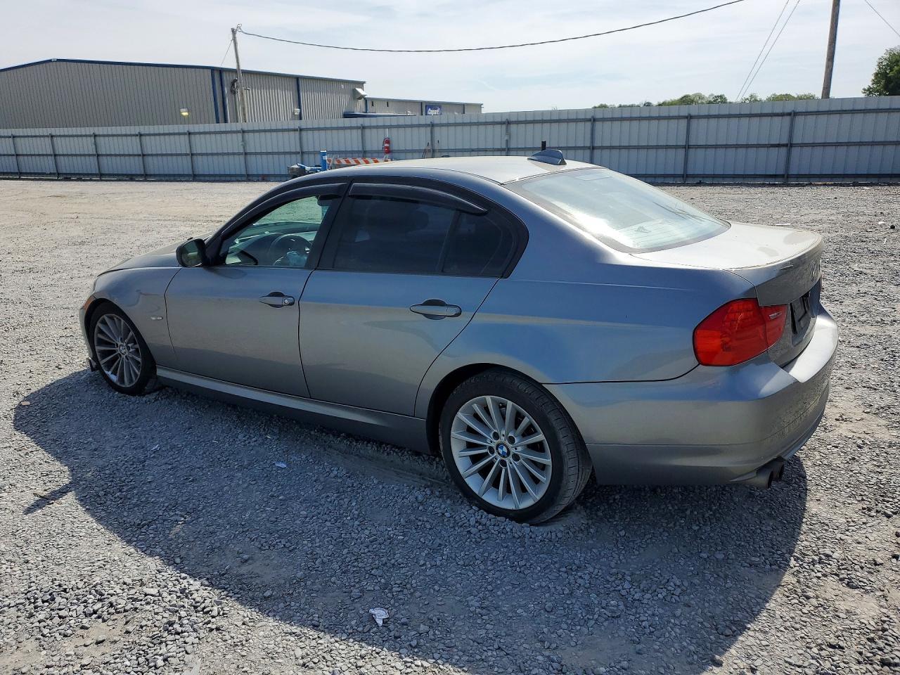 2009 BMW 328 I - Фото 2