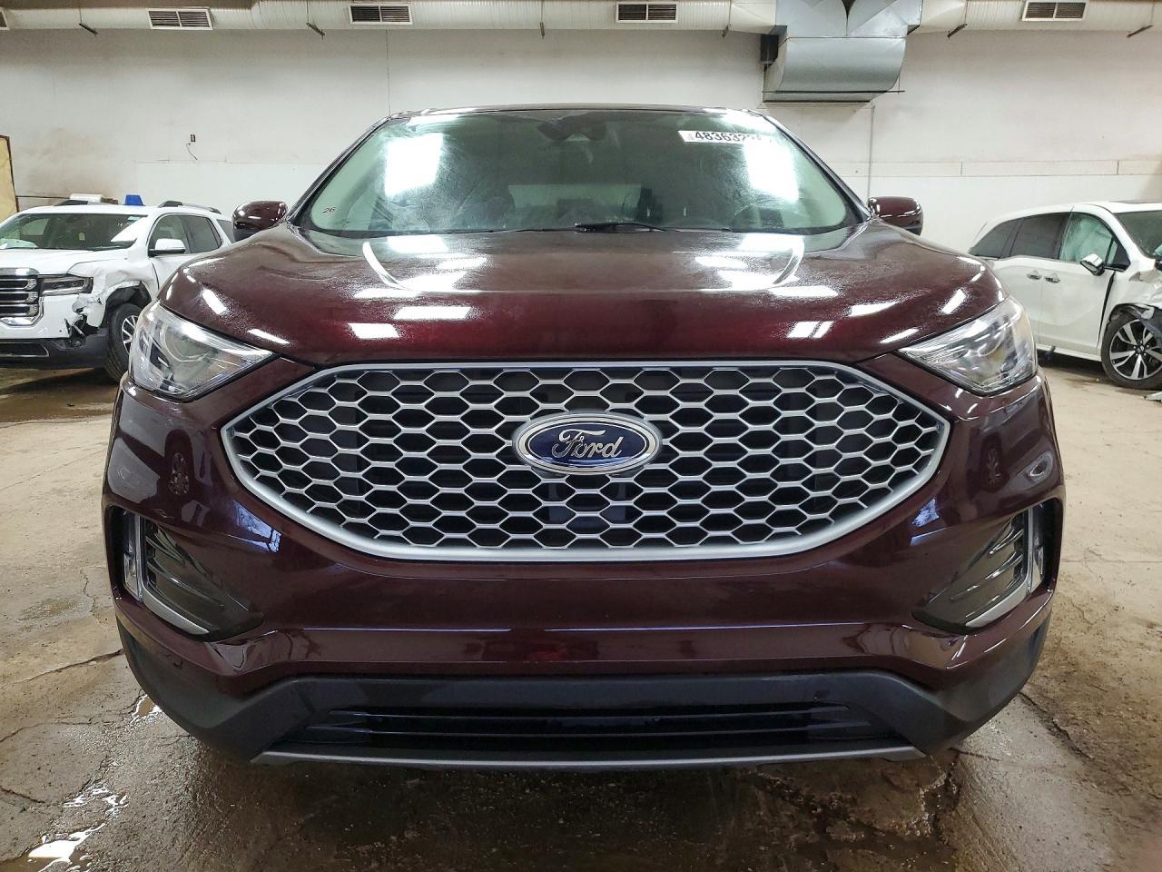2024 Ford Edge Sel - Image 5