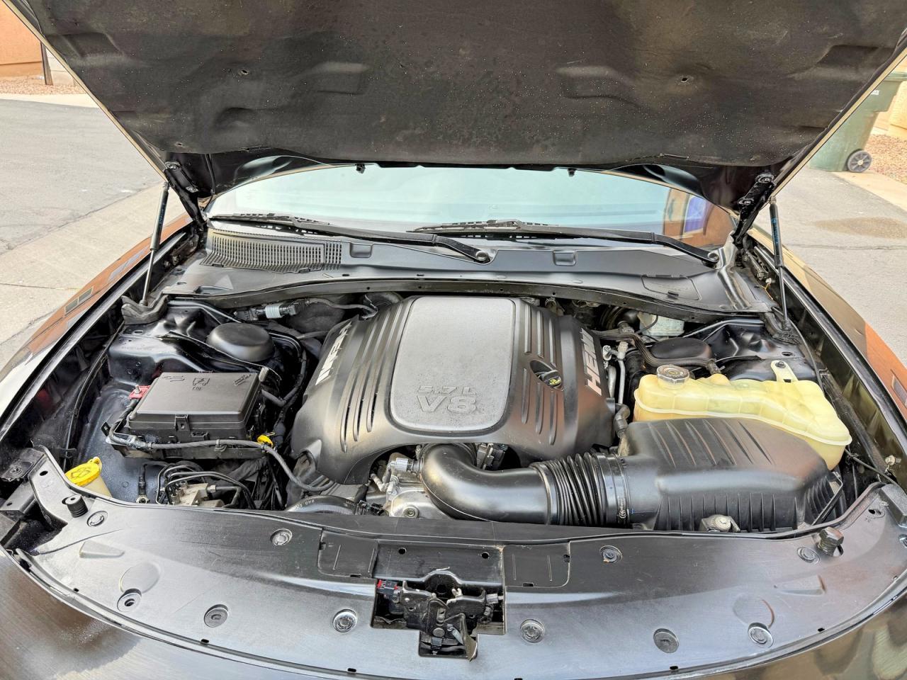 2019 Dodge Charger R - Фото 7