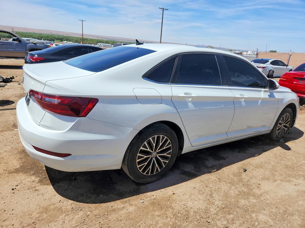 2021 Volkswagen Jetta S - Фото 3