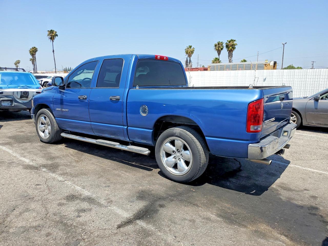 2005 Dodge Ram 1500 St - Фото 2