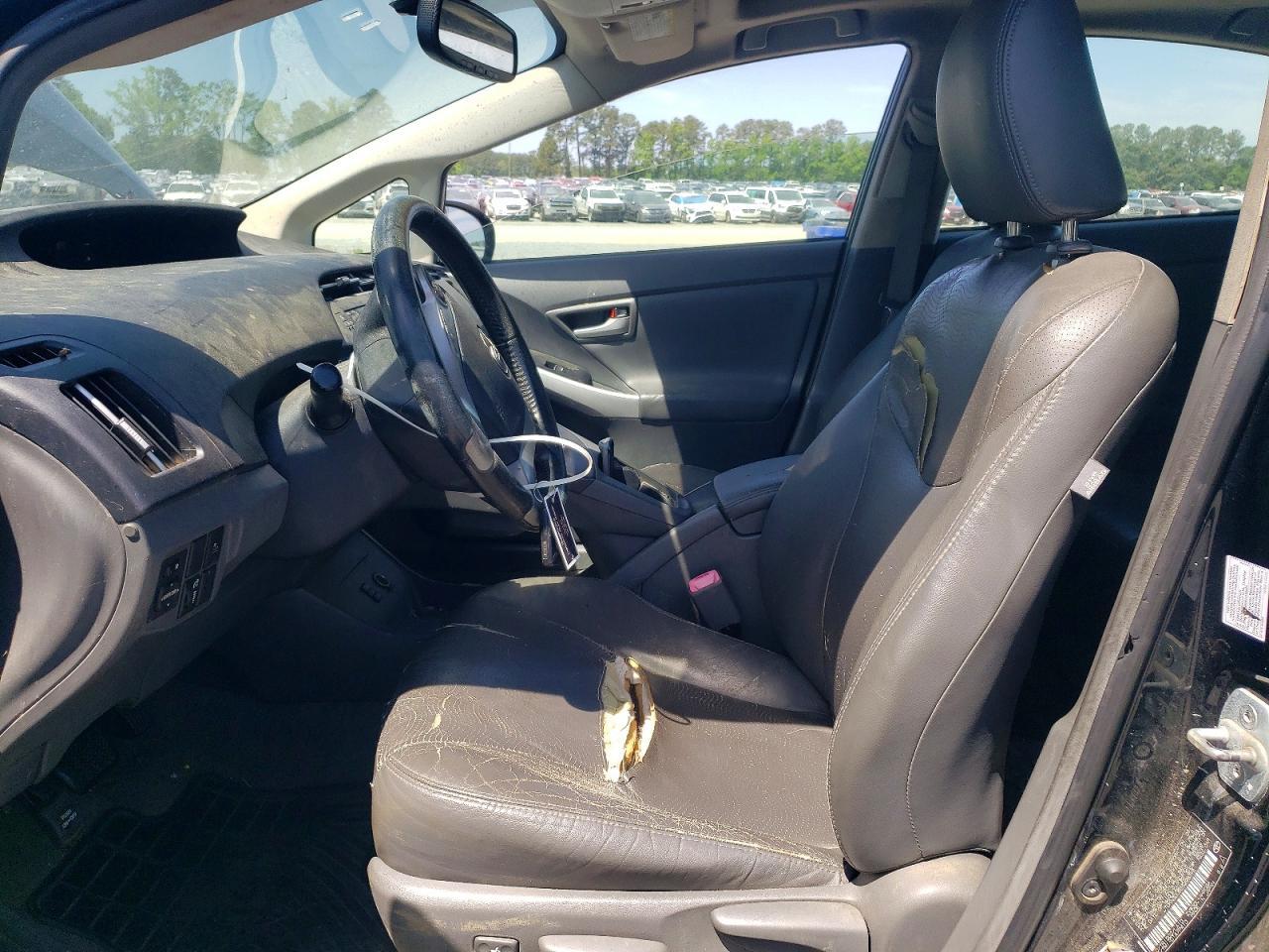 2011 Toyota Prius Four - Image 7