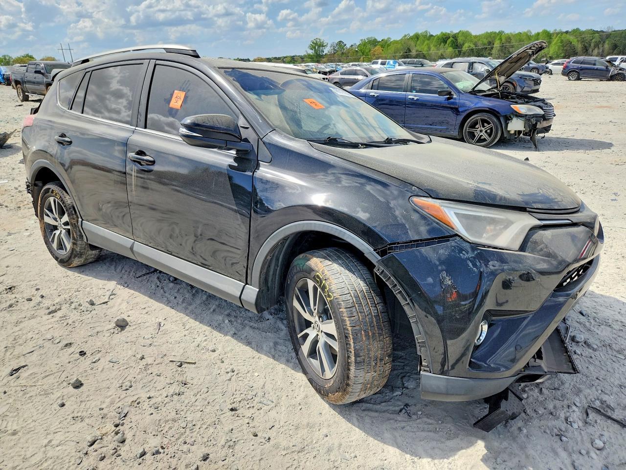 2018 Toyota Rav4 Xle - Фото 4