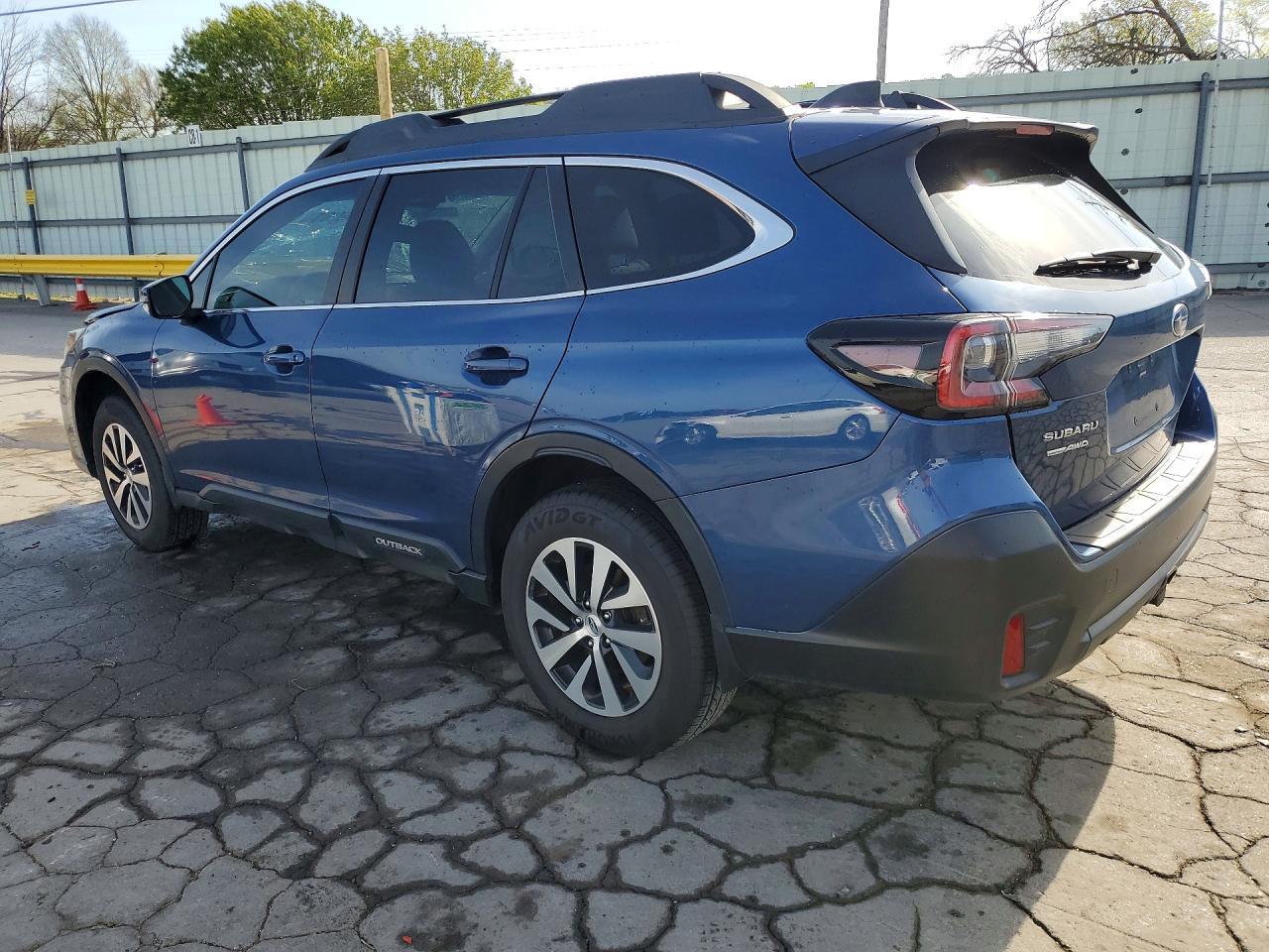 2022 Subaru Outback Premium - Фото 2