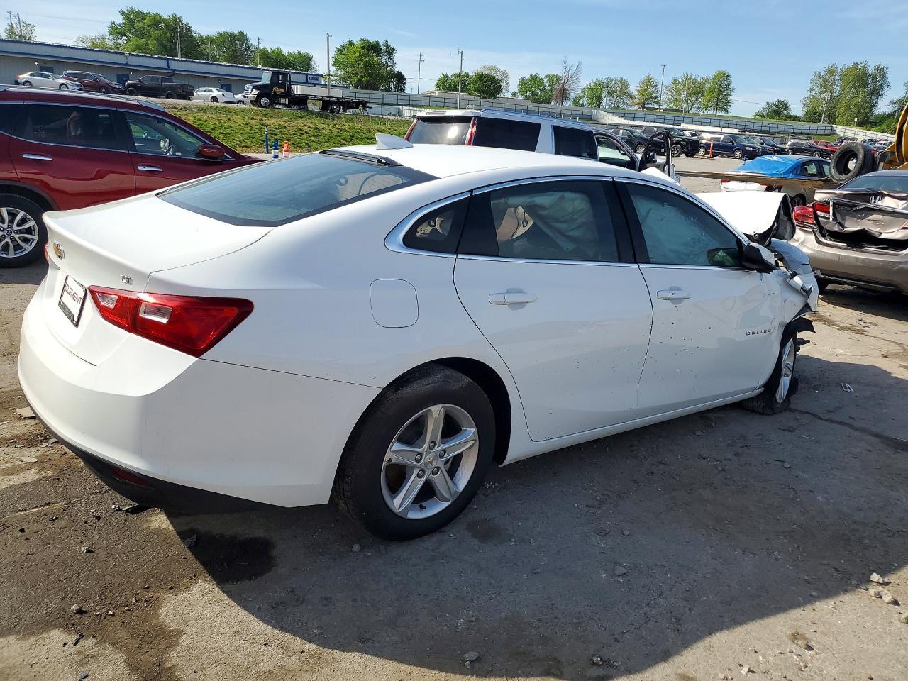 2023 Chevrolet Malibu Lt - Фото 3