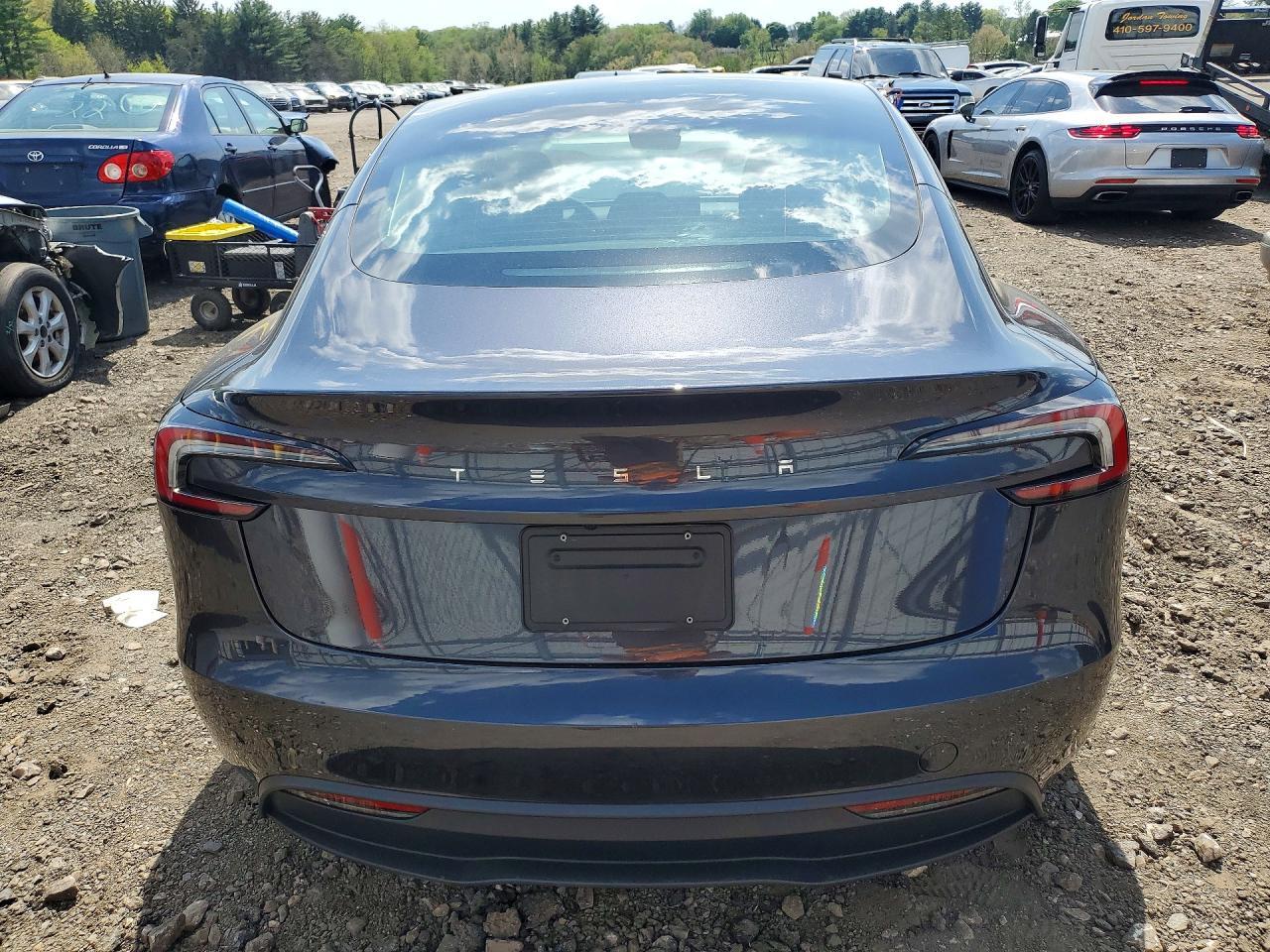 2024 Tesla Model 3 - Фото 6