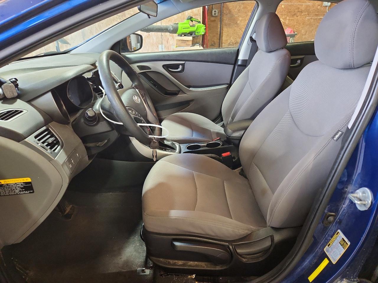 2015 Hyundai Elantra Se - Image 7
