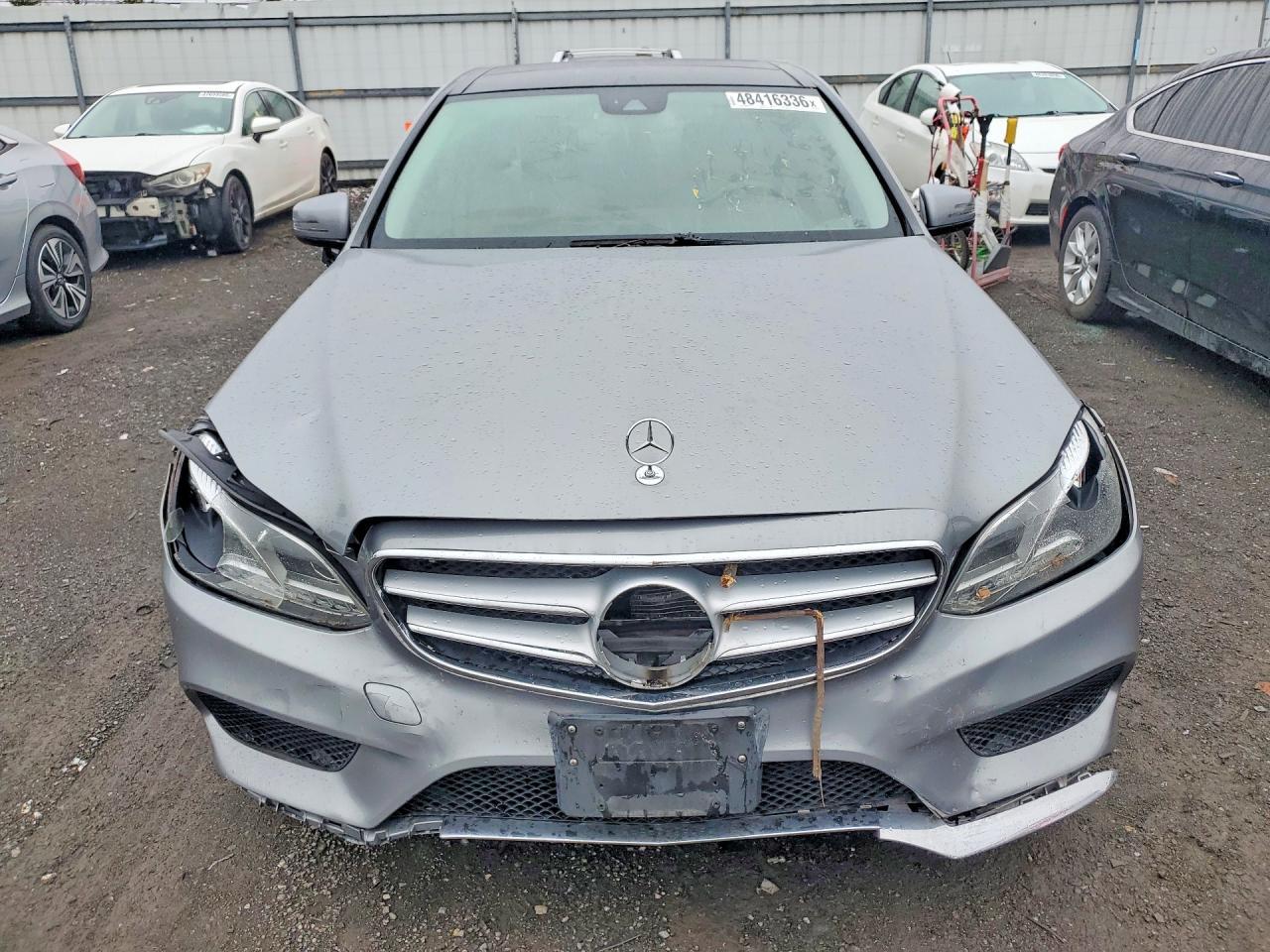 2014 Mercedes-Benz E 550 4Matic - Image 5