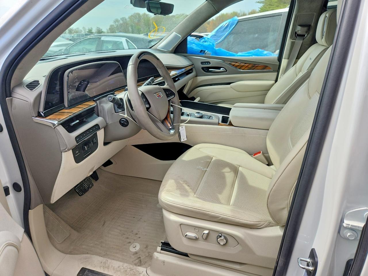 2024 Cadillac Escalade - Фото 7