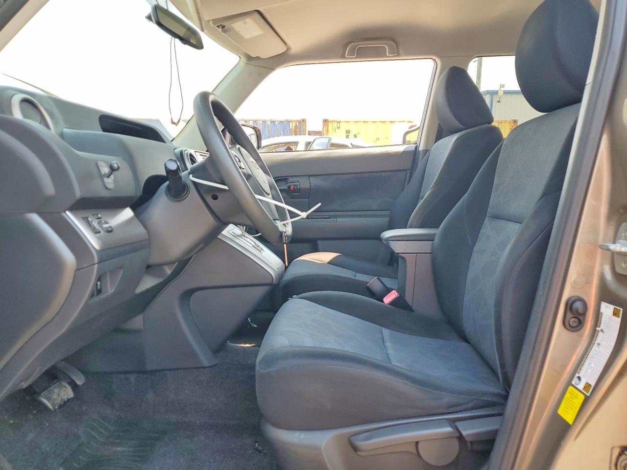 2012 Scion Xb Base - Фото 7