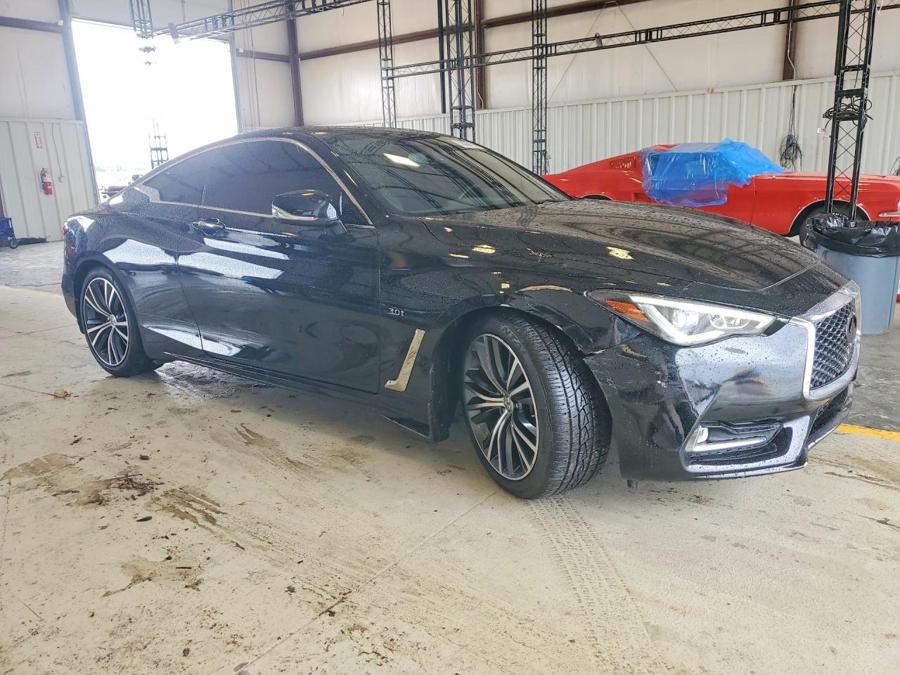 2019 Infiniti Q60 3.0T Luxe - Фото 4