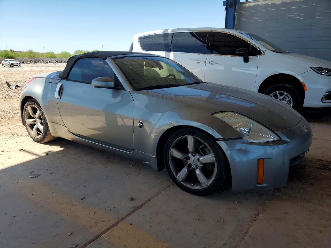 2006 Nissan 350Z Roadster - Фото 4