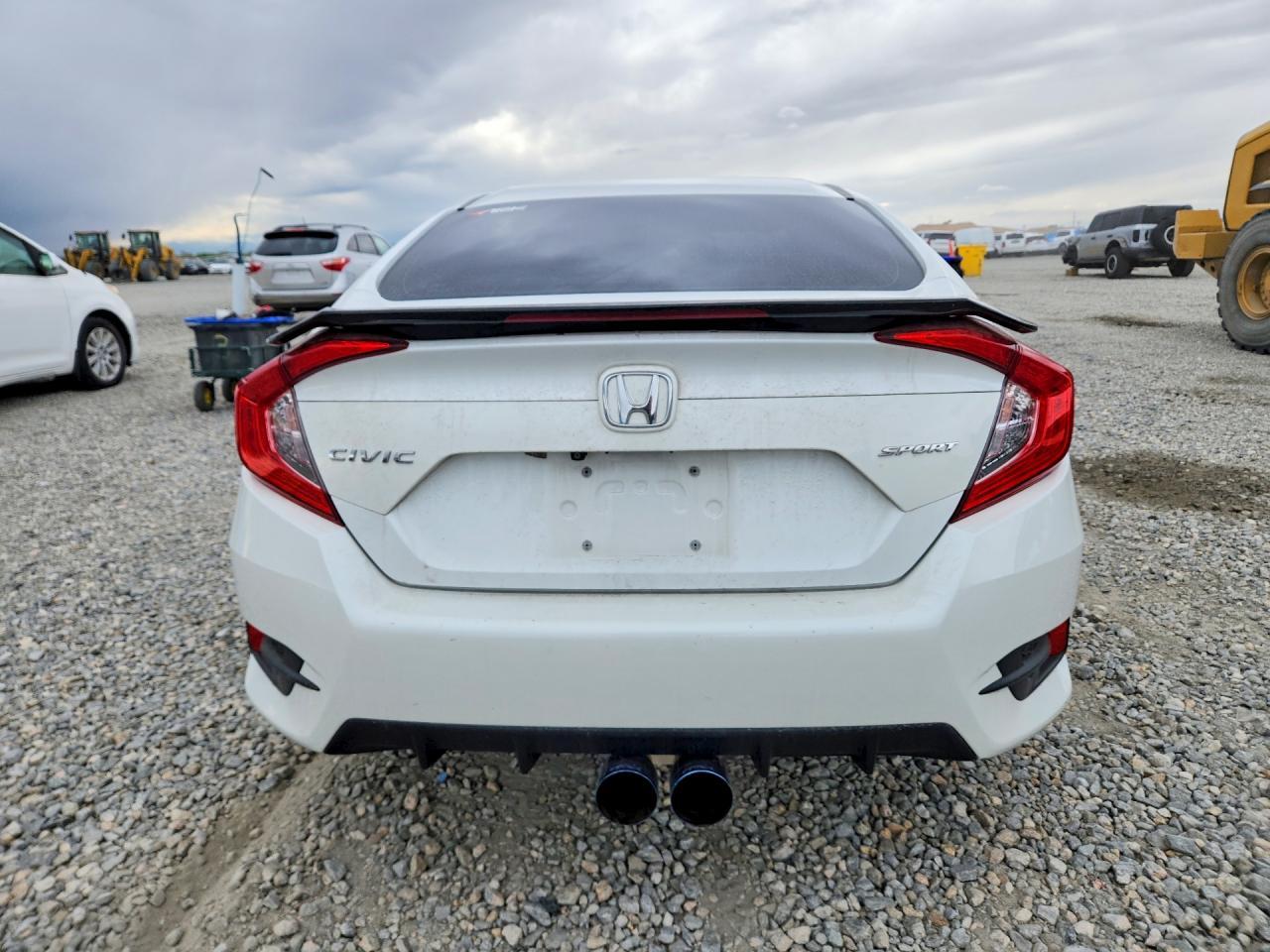2020 Honda Civic Sport - Image 6