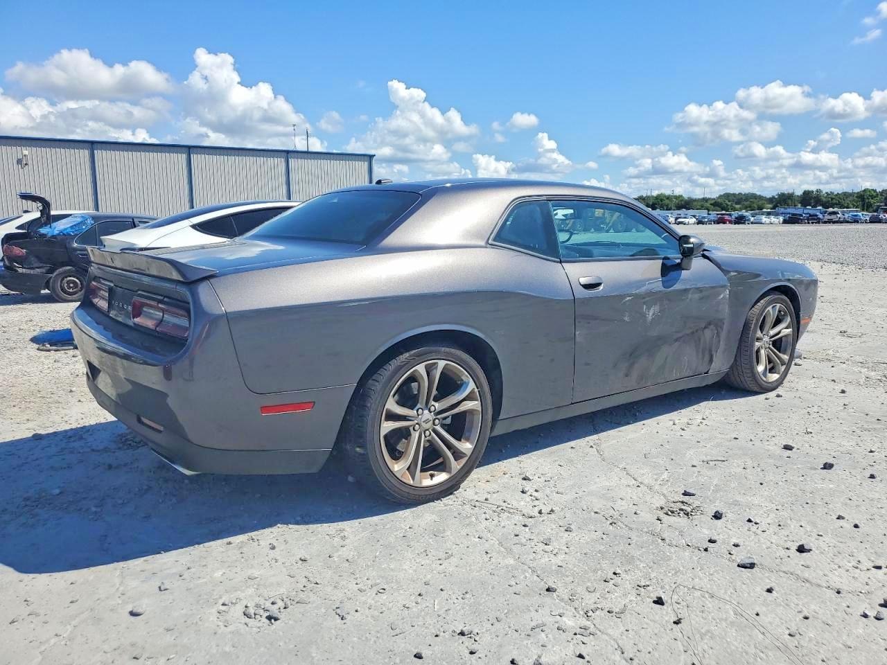 2021 Dodge Challenger R - Image 3
