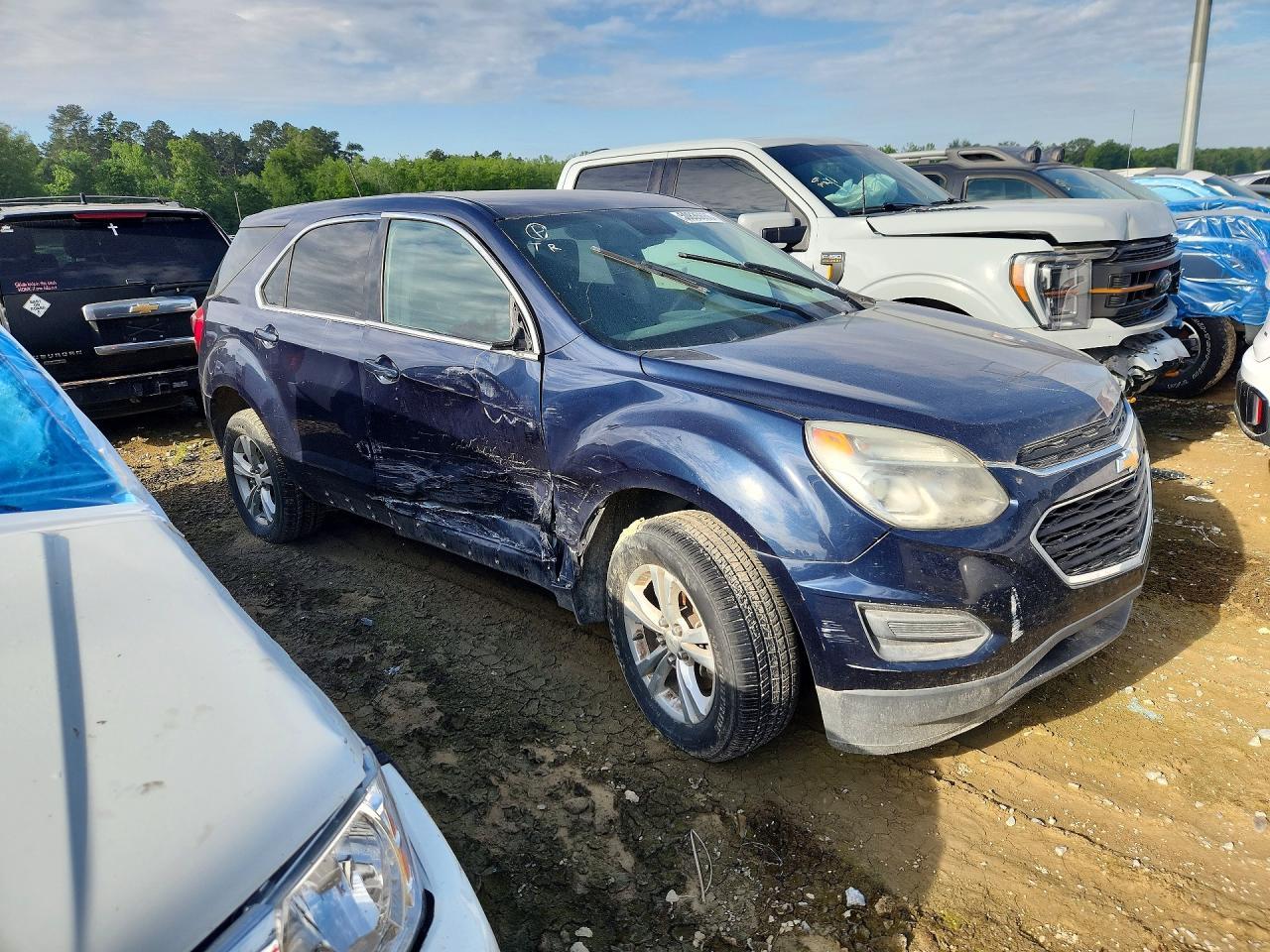 2016 Chevrolet Equinox Ls - Image 4