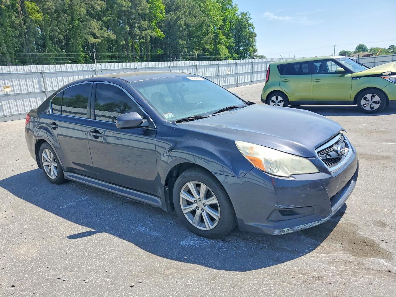 2010 Subaru Legacy 2.5I Premium - Фото 4