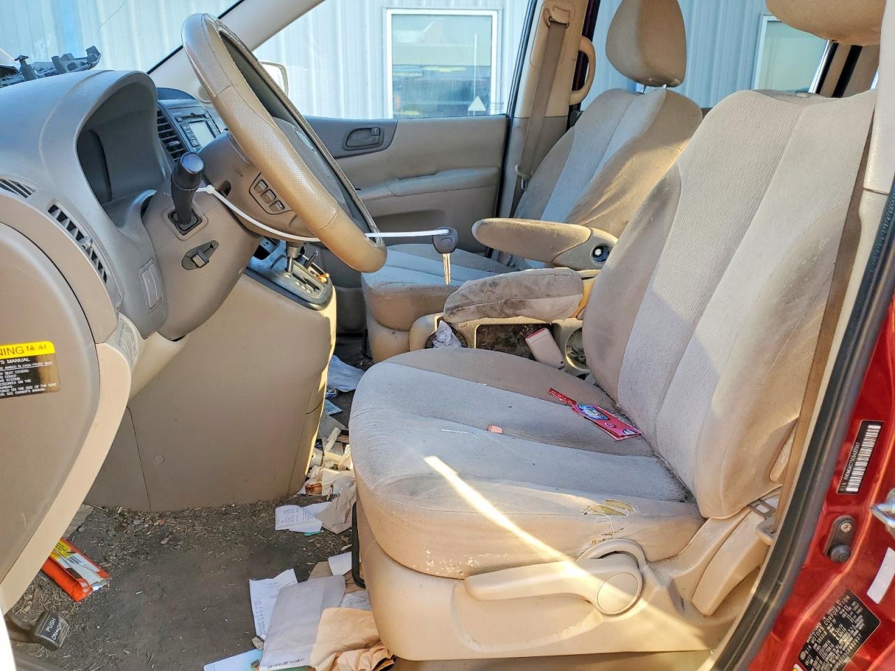 2012 Kia Sedona Lx - Фото 7