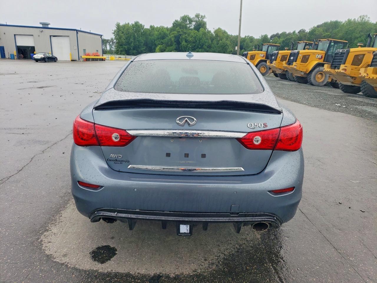 2015 Infiniti Q50 Sport - Image 6
