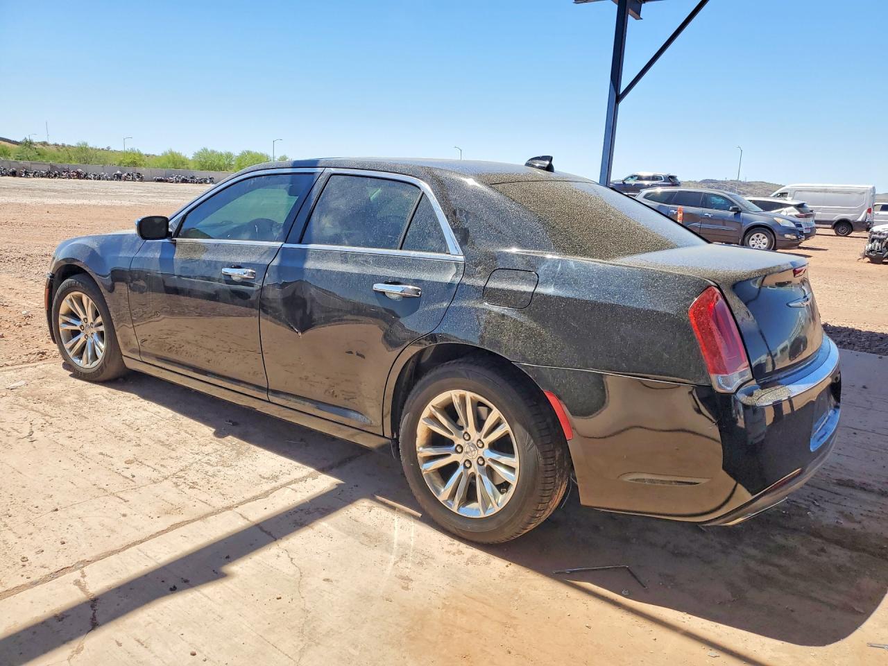 2016 Chrysler 300C - Фото 2