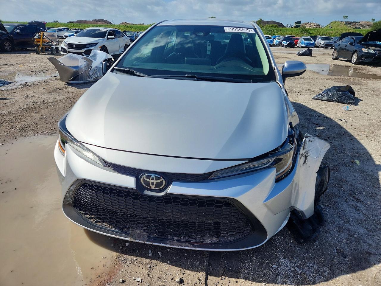 2020 Toyota Corolla Le - Image 5