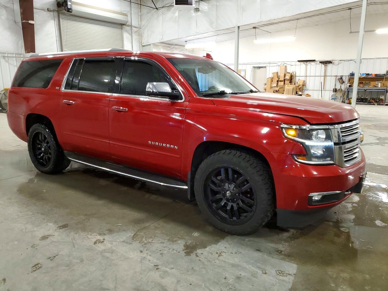2015 Chevrolet Suburban K1500 Ltz - Image 4