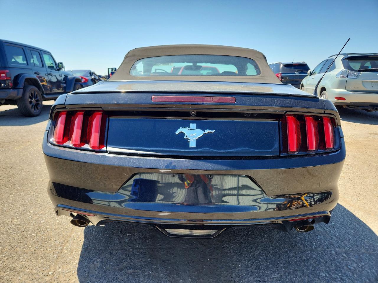 2015 Ford Mustang - Фото 6